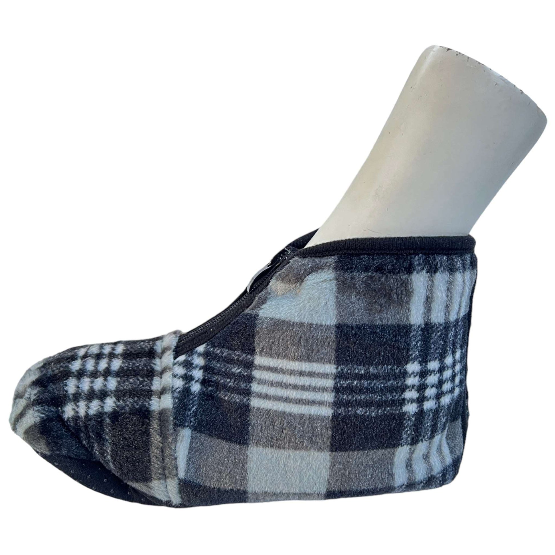 Below Zero Soft Warm Insulation Slipper Shoe Socks - Sox Magic